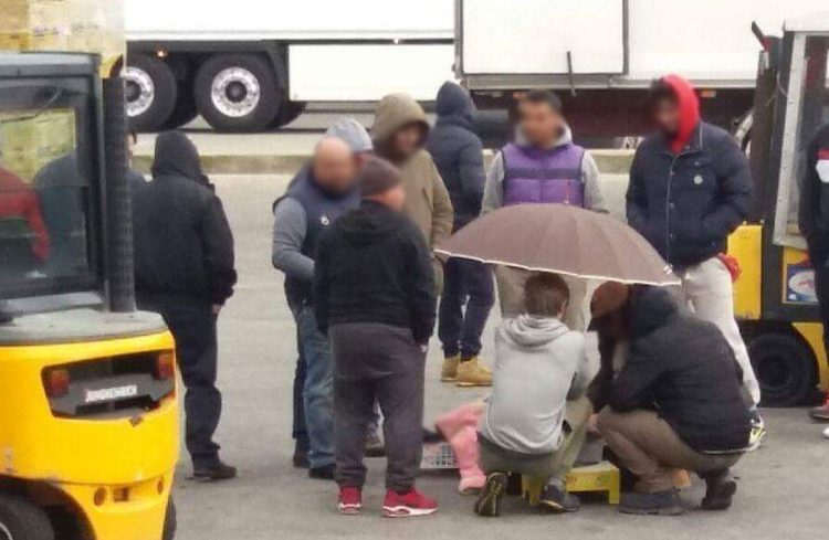 Incidente sul lavoro al mercato di Vittoria: un ferito