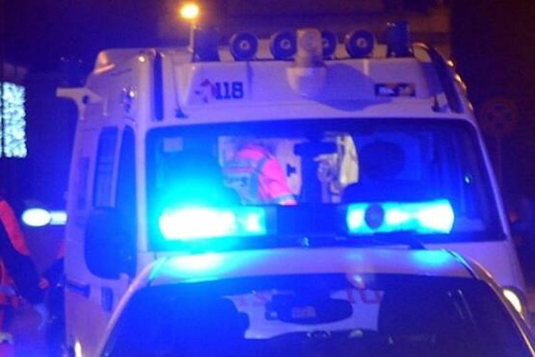 Incidente sulla Modica-Rosolini, scontro fra 4 auto: diversi i feriti