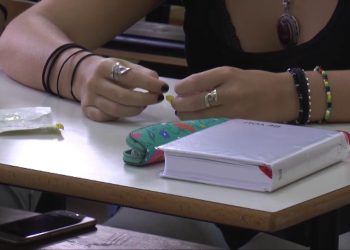 Scuola, ipotesi stipendi differenziati ma con finanziamenti privati