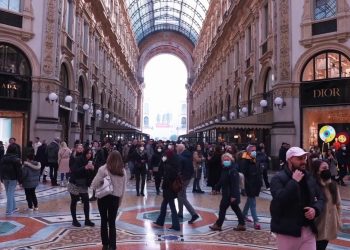 Economia italiana tra luci e ombre, ma meglio delle attese