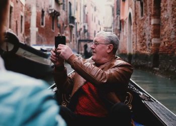 Nel 2022 il turismo riparte con 400 milioni di presenze