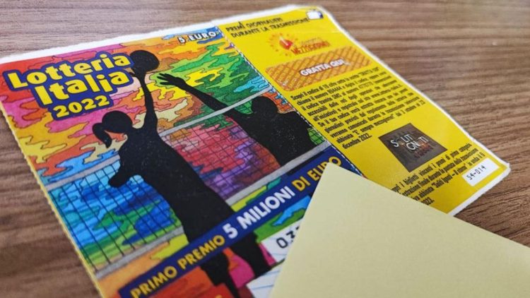 Lotteria Italia 2023, i biglietti vincenti: a Bologna 5 milioni di euro