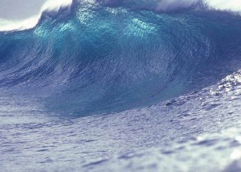 Maltempo in Toscana, onde alte 6 metri a Gorgona