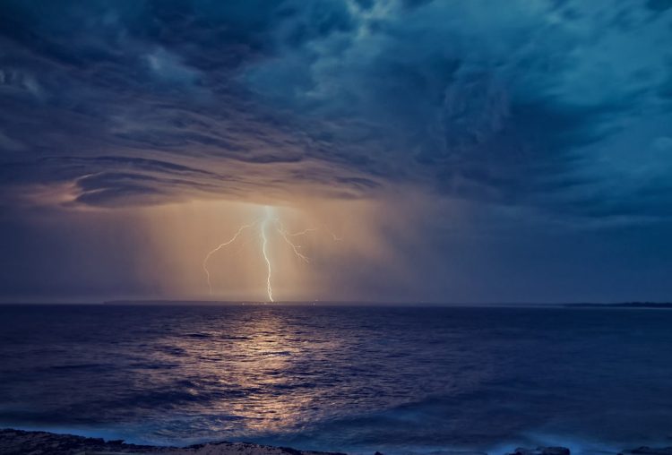 Maltempo in Sicilia: temporali, grandinate e venti di burrasca fino a tempesta