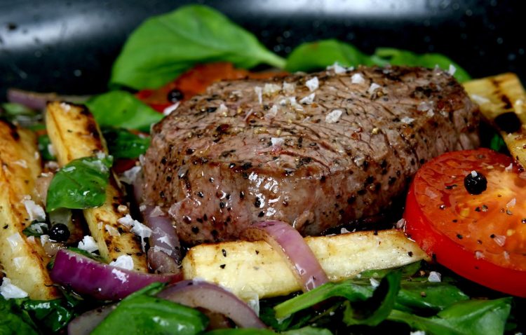 Dieta iperproteica: come funziona e menù settimanale