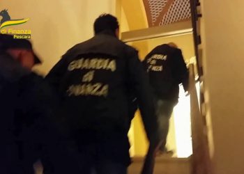 Pescara, la Gdf svela l’evasione fiscale online di un medico