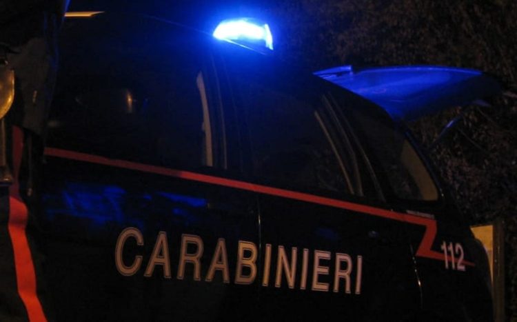 Omicidio a Capodanno nel ragusano: giovane ucciso a sprangate a Vittoria