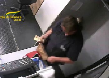 Busto Arsizio: Domiciliari per peculato a dipendente municipalizzata