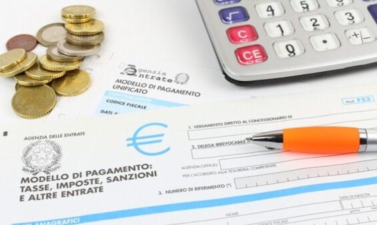 Rottamazione quater 2023, come funziona e per quali debiti: scadenza domanda