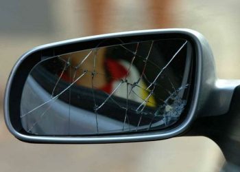 Truffa dello specchietto, nuovi casi a Modica: fate attenzione