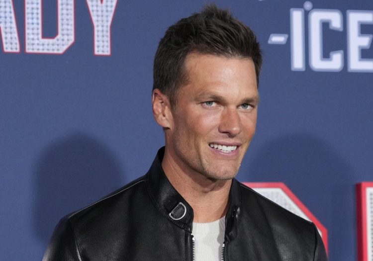Tom Brady annuncia il ritiro a 45 anni, ha vinto 7 Super Bowl