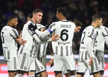 Tris della Juve a Salerno, doppietta di Vlahovic