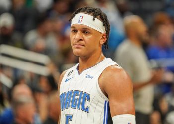 Orlando al tappeto a Toronto, 13 punti per Banchero