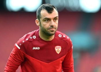 Brera Holdings, lettera vincolante per acquisizione Akademia Pandev