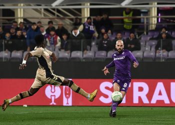Fiorentina agli ottavi di Conference, 3-2 al Braga