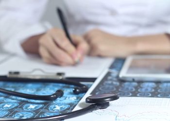 Controlli dei Nas negli studi dei medici di famiglia e pediatri