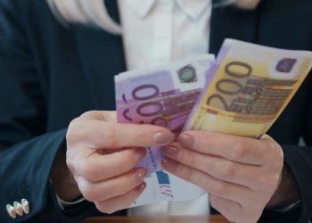 Buste paga più leggere in 22 province tra il 2019 e il 2021