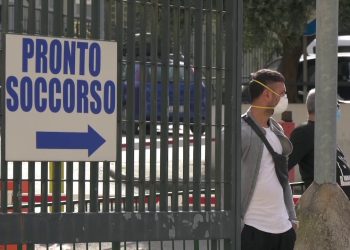 Covid, verso l’allentamento dei divieti negli ospedali