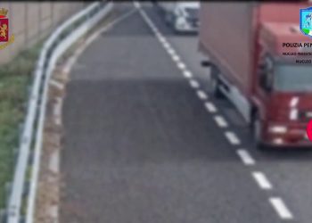 Rapina da 3 milioni a corriere nel Milanese, 10 arresti