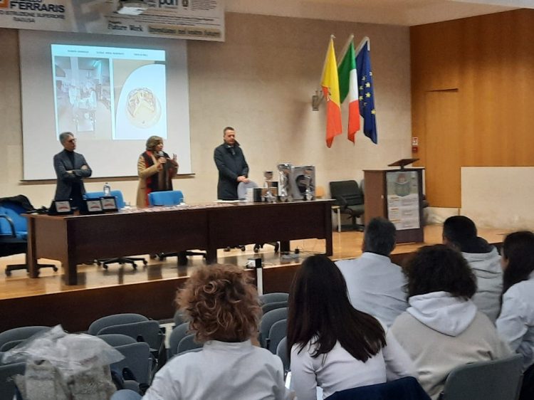 Nuovi indirizzi di studio al Ferraris di Ragusa