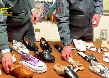 Sequestrati a Macerata oltre 2.600 articoli d’alta moda contraffatti