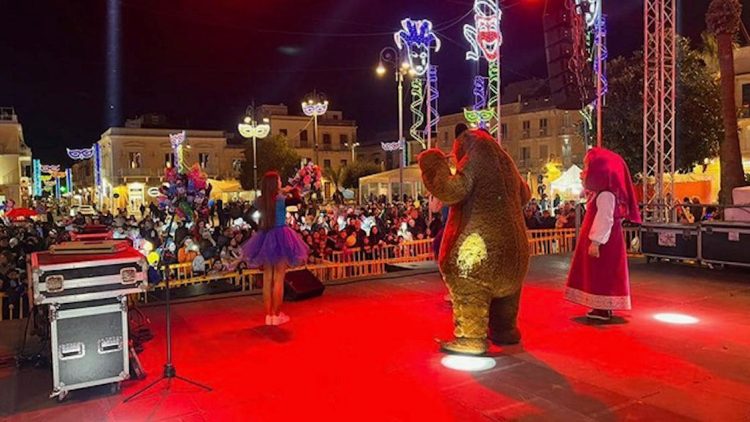 Carnevale 2023 di Avola, al via con la sfilata di costumi
