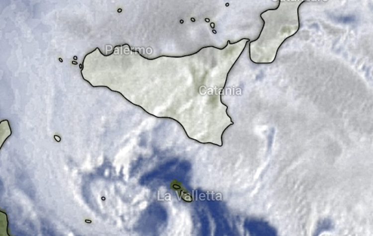 Maltempo, la Sicilia nell'occhio del ciclone