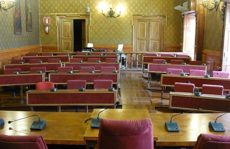 Ragusa, approvato il bilancio comunale: invitabili commenti e critiche ...ma anche elogi