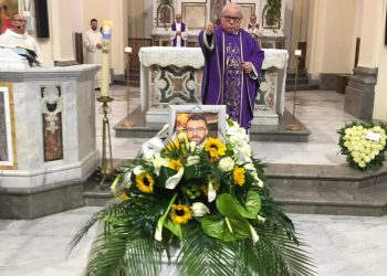 Acate, celebrati i funerali di Diego Lauria