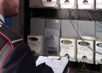 Vittoria, una prolunga per un contatore "fai da te": un arresto per furto energia elettrica