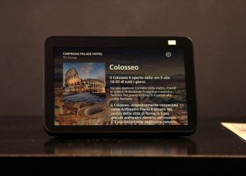 Dalla musica al check out, Alexa arriva negli hotel italiani