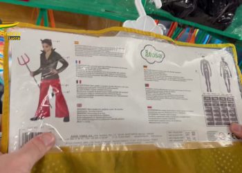 Carnevale di Viareggio, sequestrati 16mila prodotti non sicuri