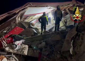 Terremoto in Turchia, vigili del fuoco italiani cercano dispersi
