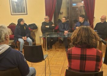 ‘Il carrubo è l’uomo’ a Modica