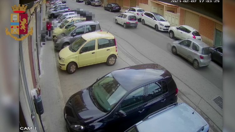 Uomo gambizzato a Siracusa