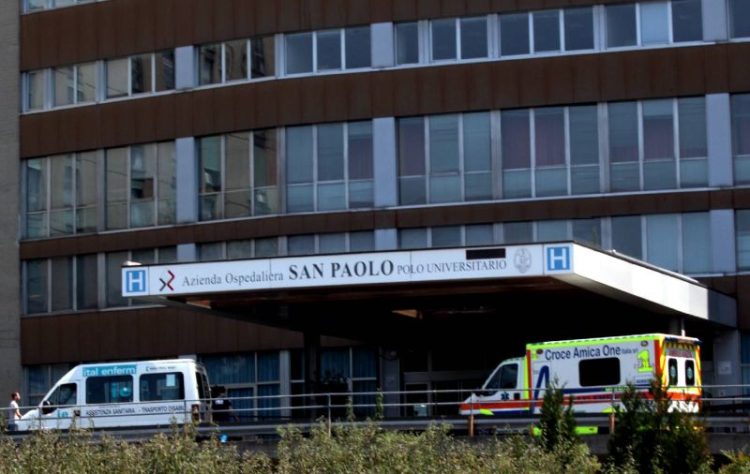 Cospito trasferito in ospedale a Milano. Scontri fra anarchici e forze dell’ordine