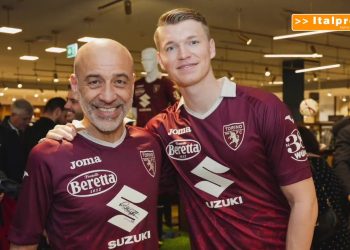 Una maglia speciale per celebrare 10 anni di partnership Suzuki-Torino
