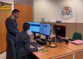 Roma: Oscurati 40 siti che vendevano online prodotti contraffatti