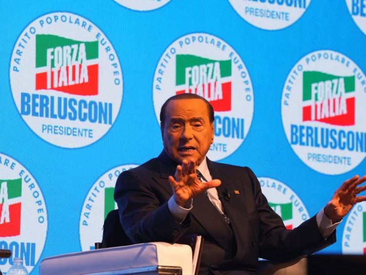 Governo, Berlusconi “Nella maggioranza rapporti eccellenti”