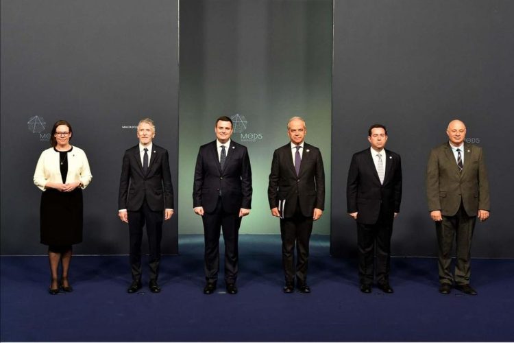 Migranti, MED5 “Contrastare le partenze e potenziare i rimpatri”