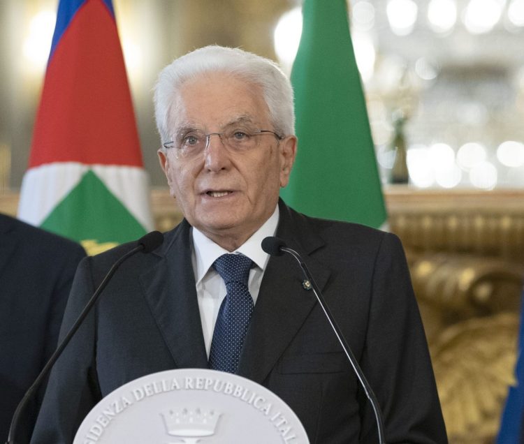 Naufragio Crotone, Mattarella “Cordoglio si traduca in scelte concrete”