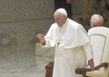 Papa Francesco “Se la stanchezza mi annebbierà darò le dimissioni”