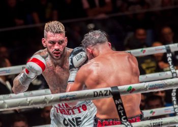 Il pugile Daniele Scardina respira in modo autonomo