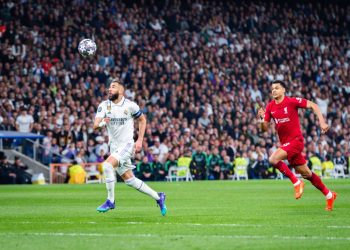 Real Madrid ai quarti, Benzema decide la sfida col Liverpool