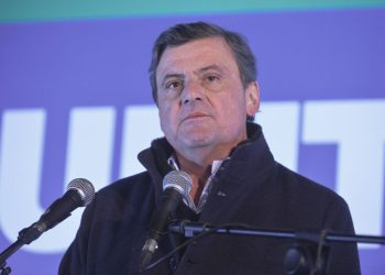 Ponte sullo Stretto, Calenda “Slogan che rimarrà lettera morta”