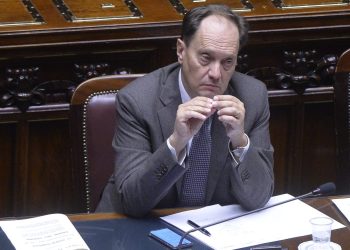 Governo, Ciriani “Coalizione compatta, nessun fronte aperto”