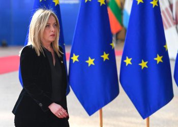 Migranti, Meloni “Convincerò l’Ue, no all’ideologia della resa”