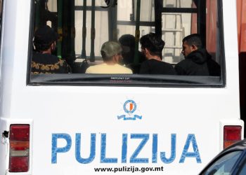 Malta, espulsi oltre mille migranti dal 2022