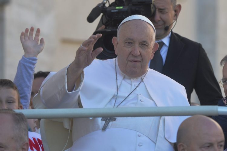 Morto Papa Francesco, Forza Italia: Fonte di speranza per la Sicilia e guida per la politica