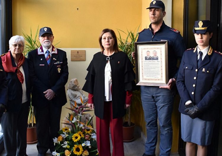 Ragusa, donata alla Questura una poesia per i due agenti uccisi nel 2019